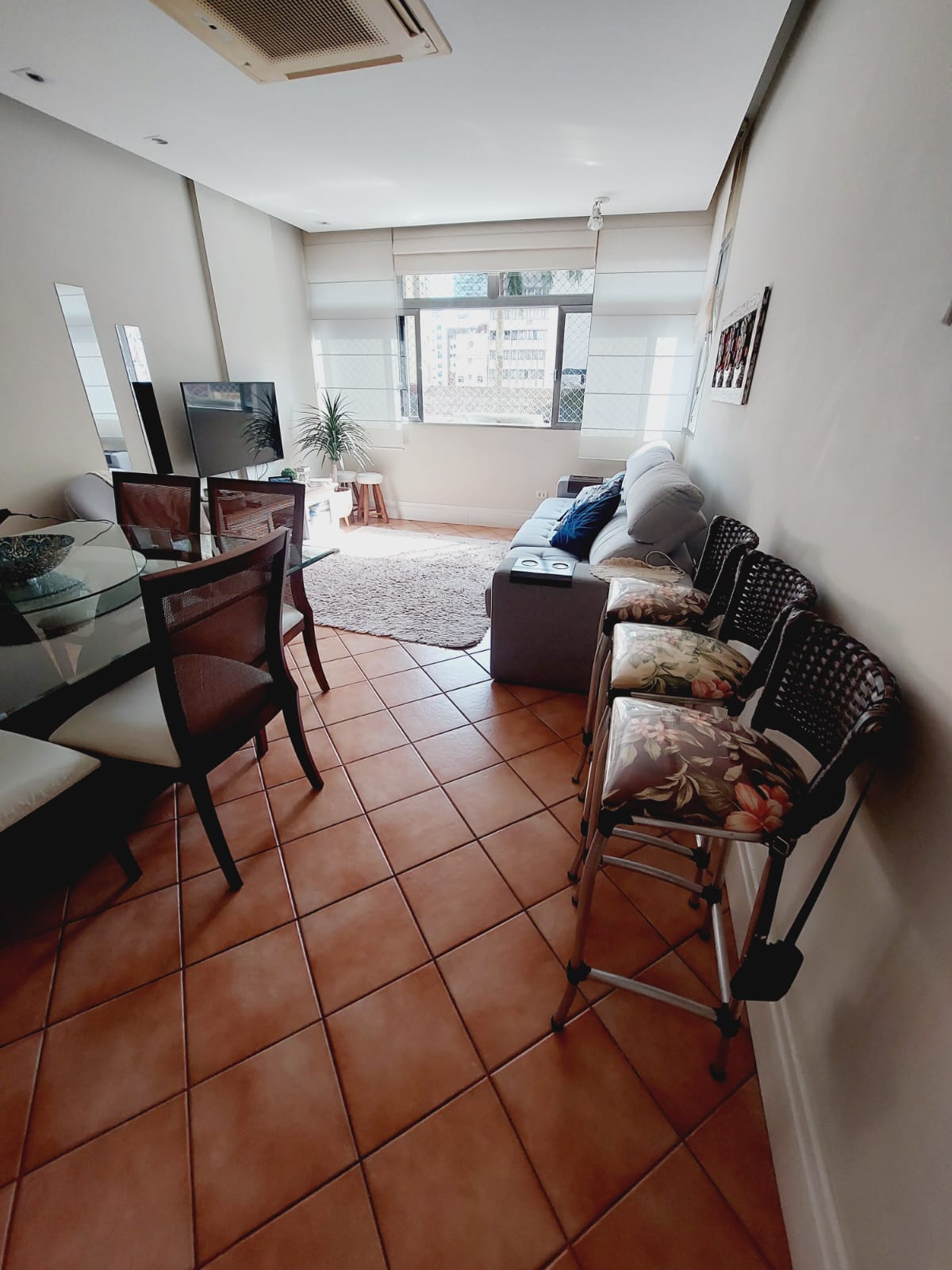 Foto do Imóvel - Lindo Apartamento 03 dorms no Coração do Gonzaga. c/ vaga demarcada.