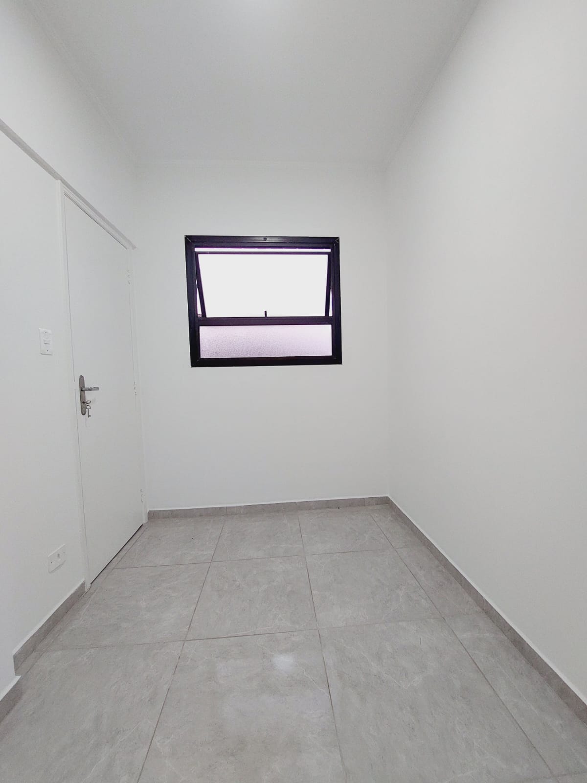Foto do Imóvel - Lindo Apartamento 02 dorms c/ dep. na Aparecida em Santos SP