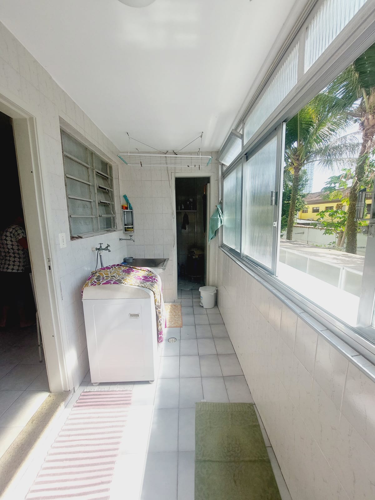 Foto do Imóvel - Apartamento 03 dorms c/ dep. e garagem fechada
