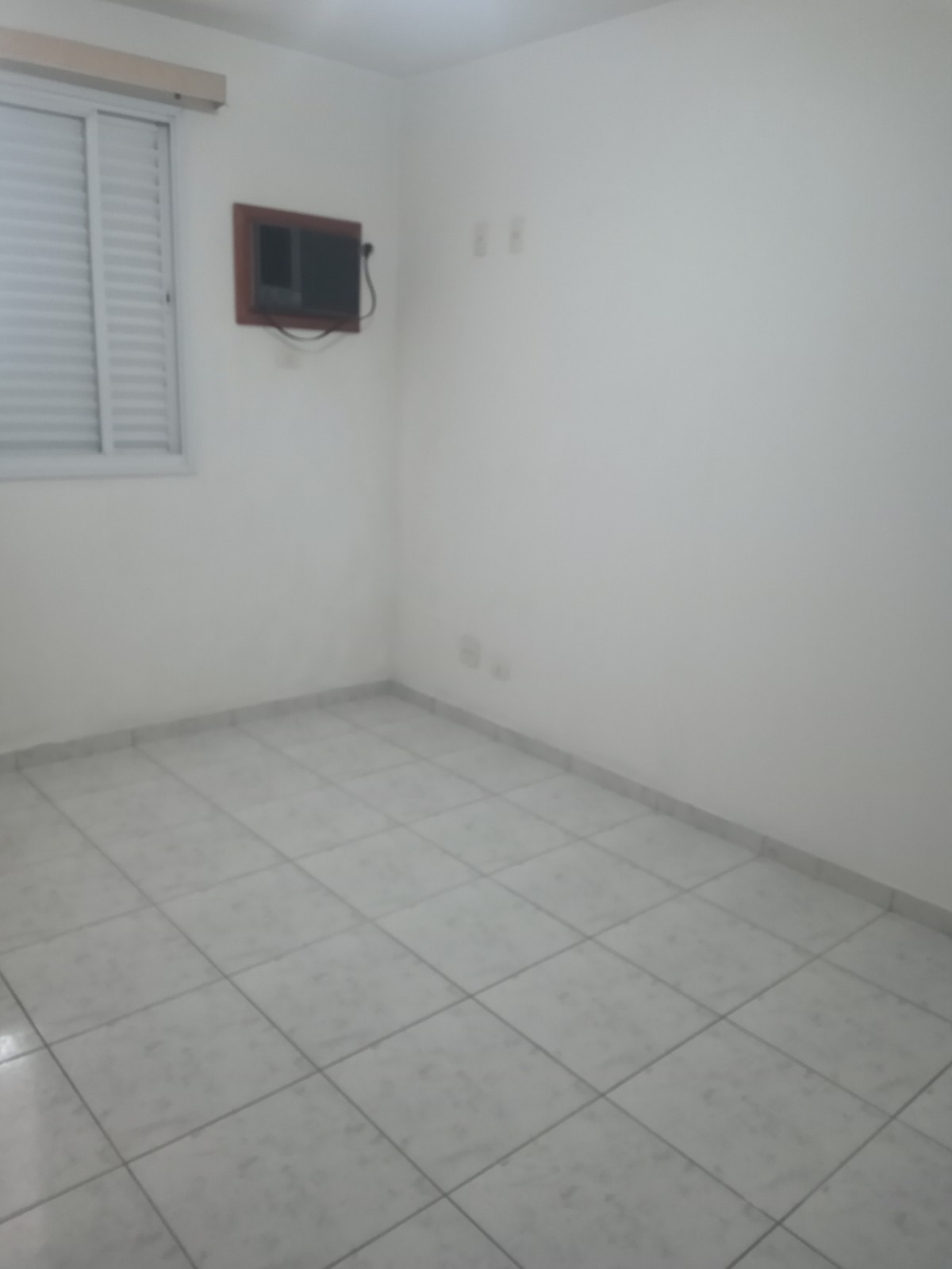 Foto do Imóvel - OPORTUNIDADE SOBRADO 03 DORMS NA APARECIDA EM SANTOS/SP