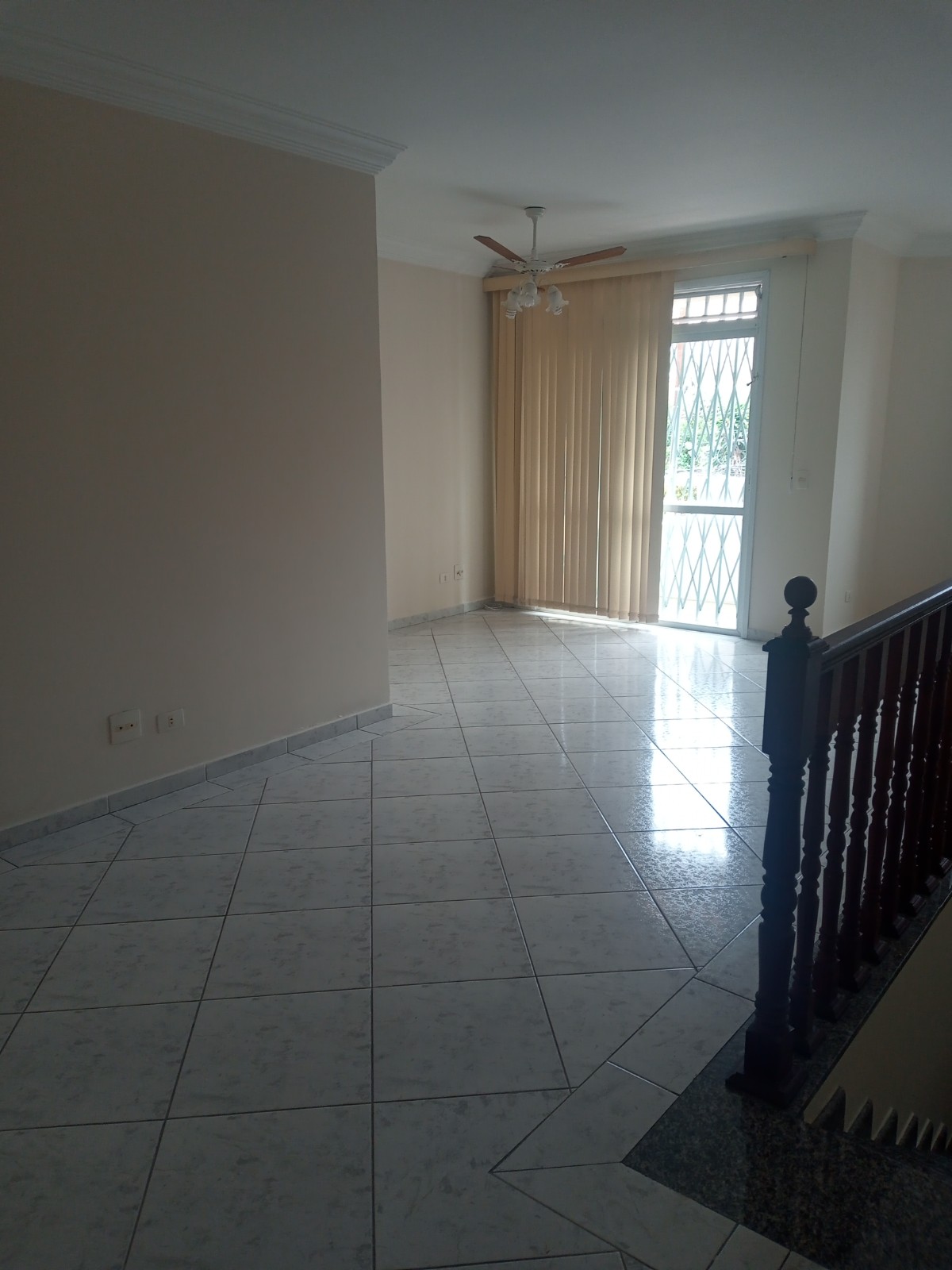 Foto do Imóvel - OPORTUNIDADE SOBRADO 03 DORMS NA APARECIDA EM SANTOS/SP