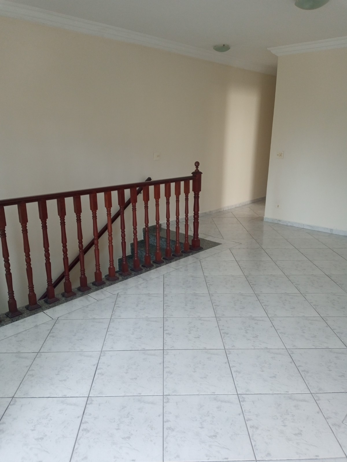 Foto do Imóvel - OPORTUNIDADE SOBRADO 03 DORMS NA APARECIDA EM SANTOS/SP