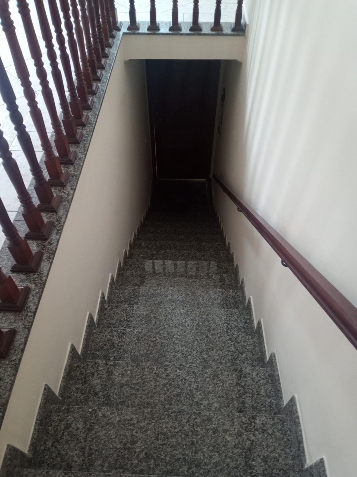 Foto do Imóvel - OPORTUNIDADE SOBRADO 03 DORMS NA APARECIDA EM SANTOS/SP