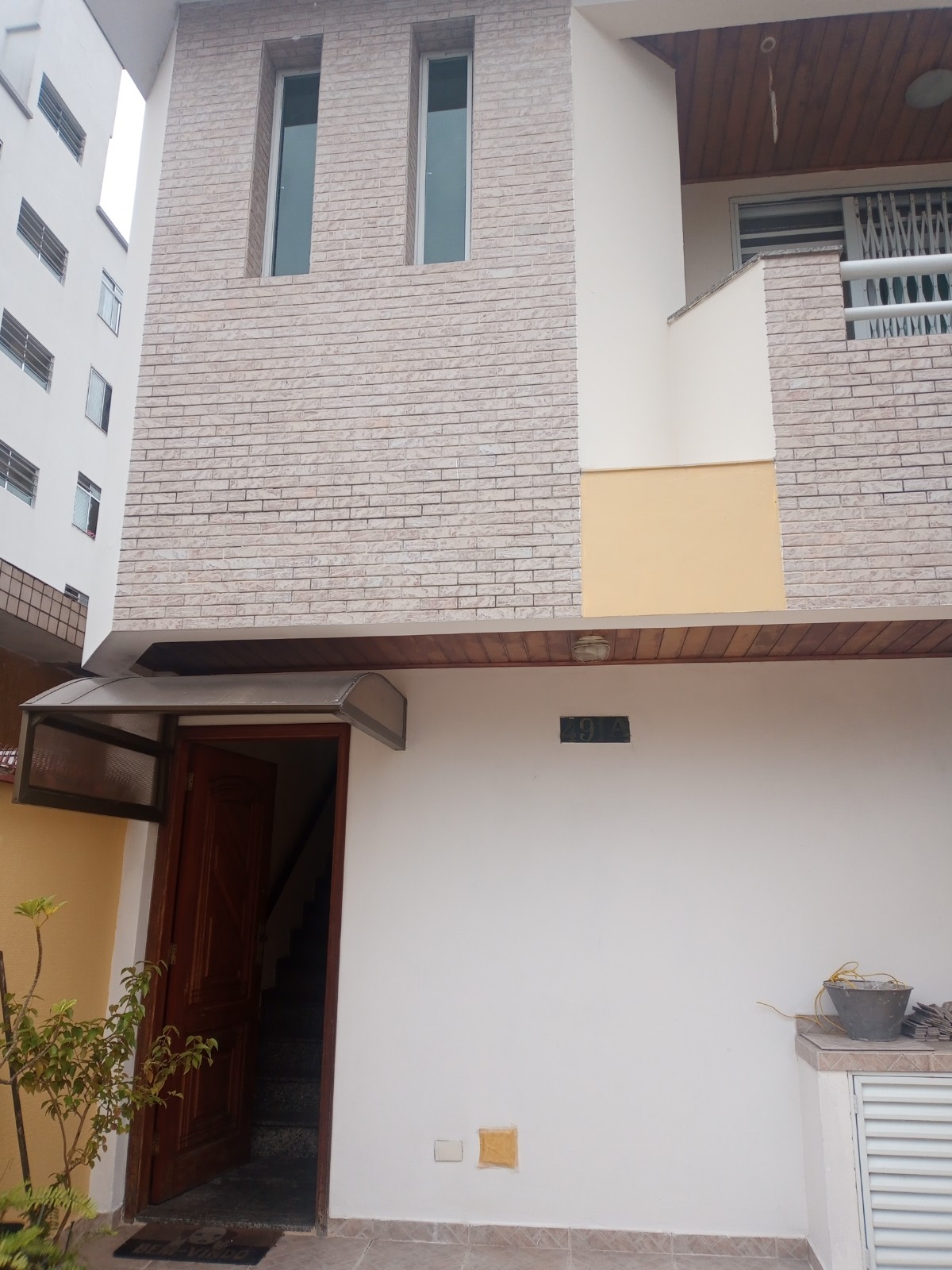 Foto do Imóvel - OPORTUNIDADE SOBRADO 03 DORMS NA APARECIDA EM SANTOS/SP