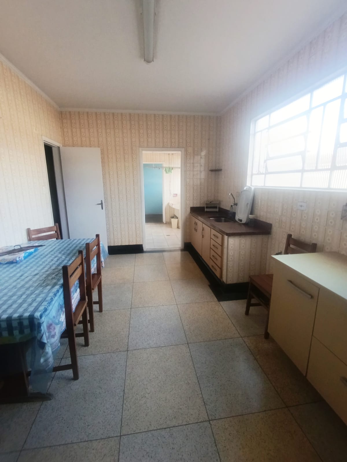 Foto do Imóvel - Apartamento 03 dorms + dep. e garagem fechada no Macuco em Santos/SP