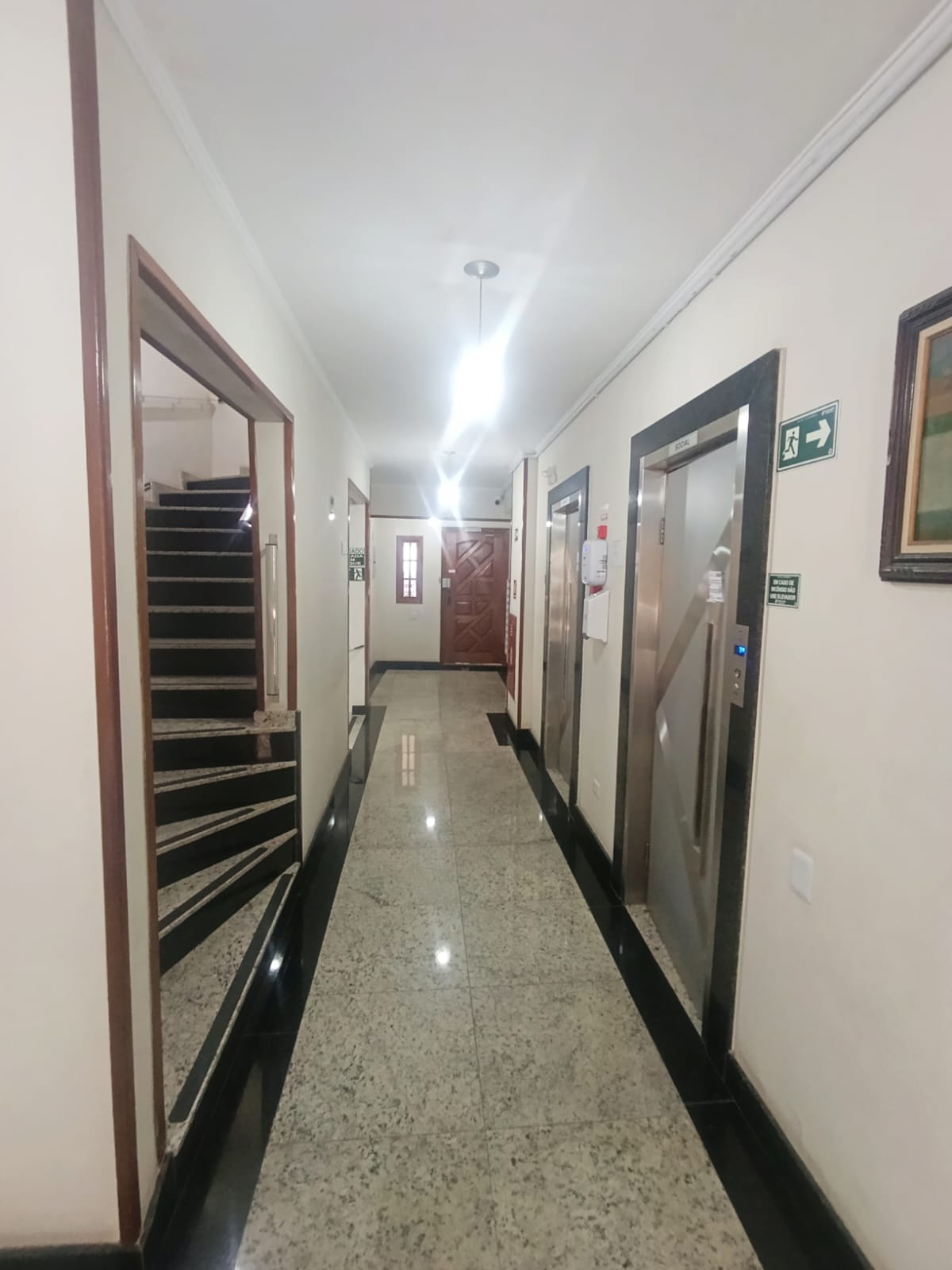Foto do Imóvel - Oportunidade 02 dorms com elevador e Vaga no Embaré em Santos/SP