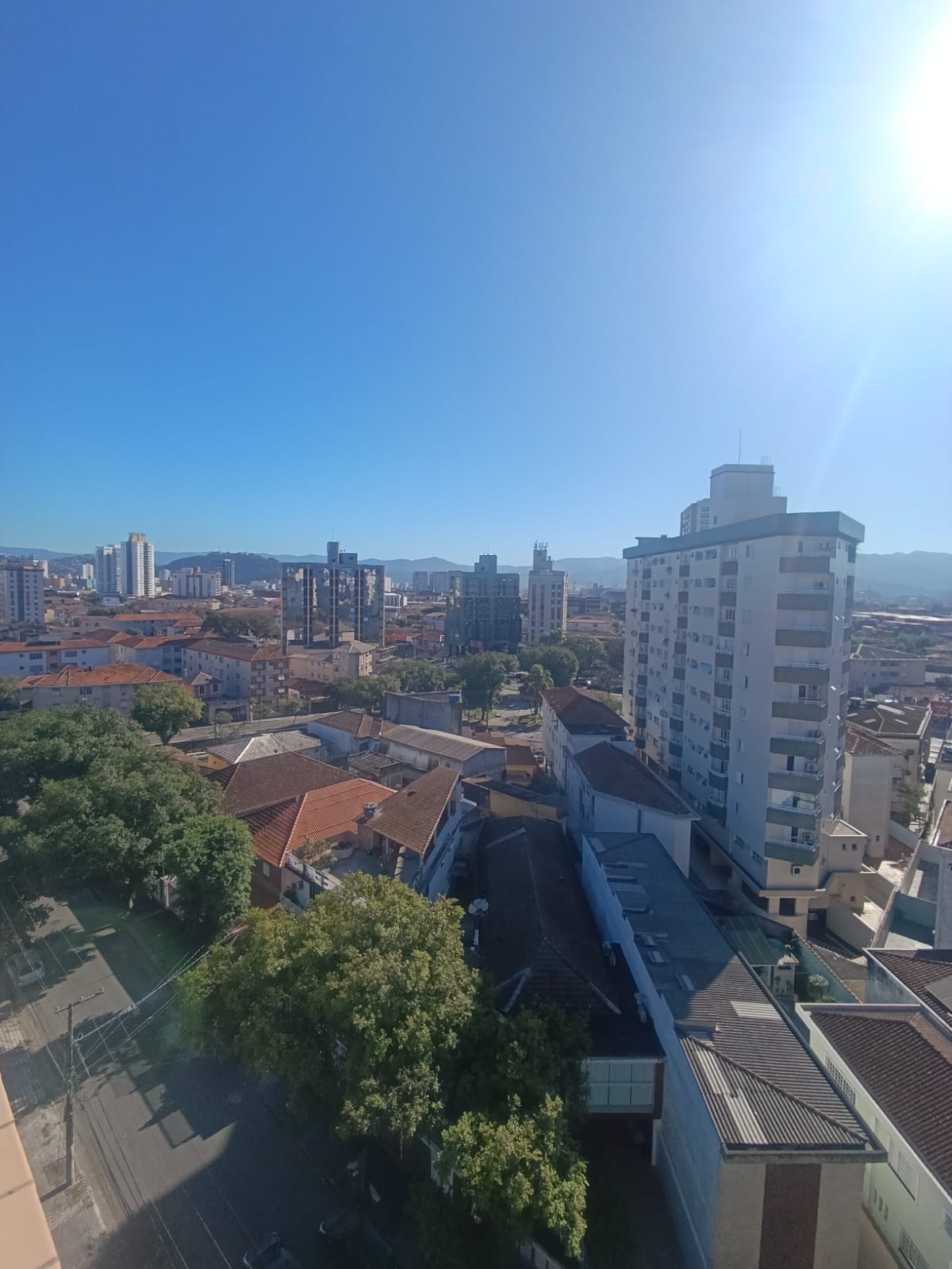 Foto do Imóvel - Oportunidade 02 dorms com elevador e Vaga no Embaré em Santos/SP