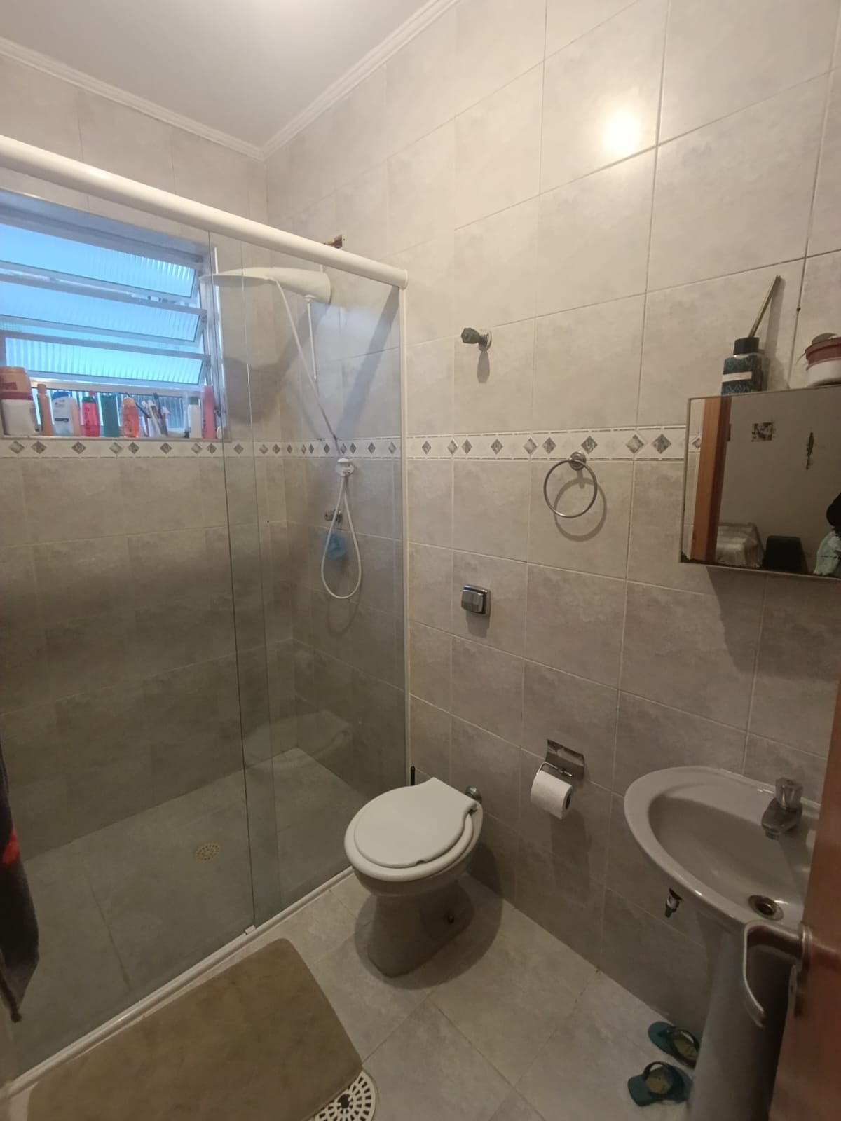 Foto do Imóvel - Lindo apto 03 dorms Cobertura com lazer no Embaré em Santos/SP