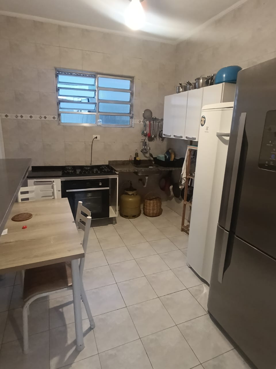 Foto do Imóvel - Lindo apto 03 dorms Cobertura com lazer no Embaré em Santos/SP