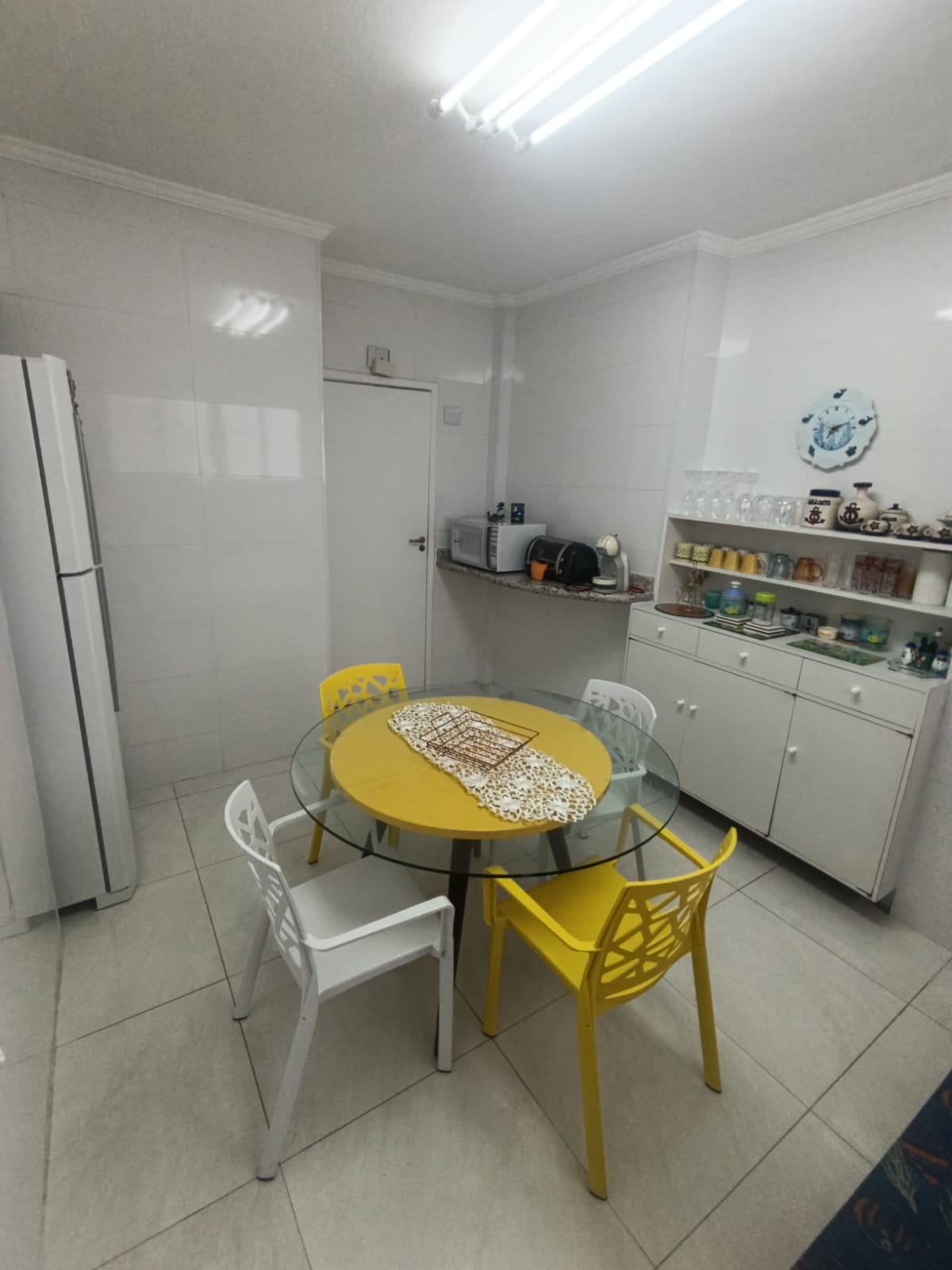 Foto do Imóvel - Apto de 03 dorms + dep. emprega com vista mar e 02 vagas no Embaré em Santos/SP