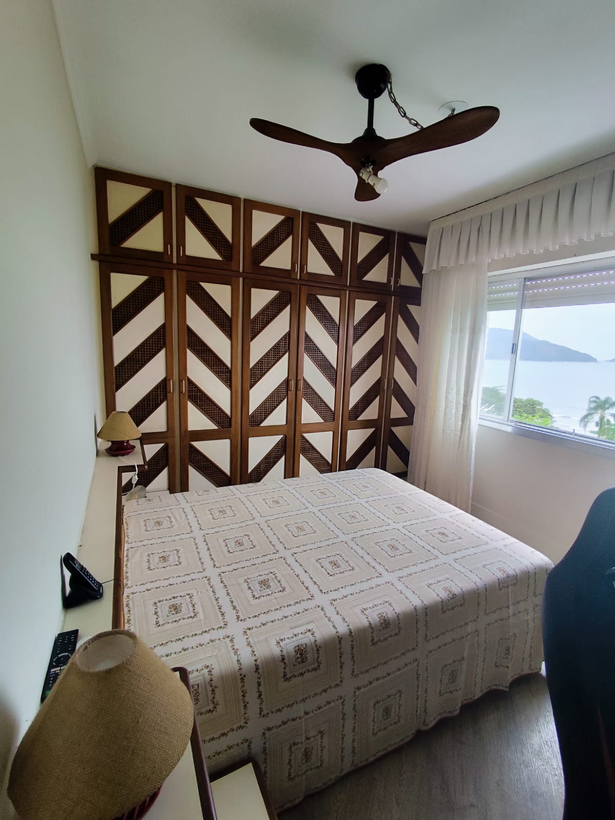 Foto do Imóvel - MARAVILHOSA VISTA EM APARTAMENTO 3 DORMS NO EMBARÉ EM SANTOS/SP