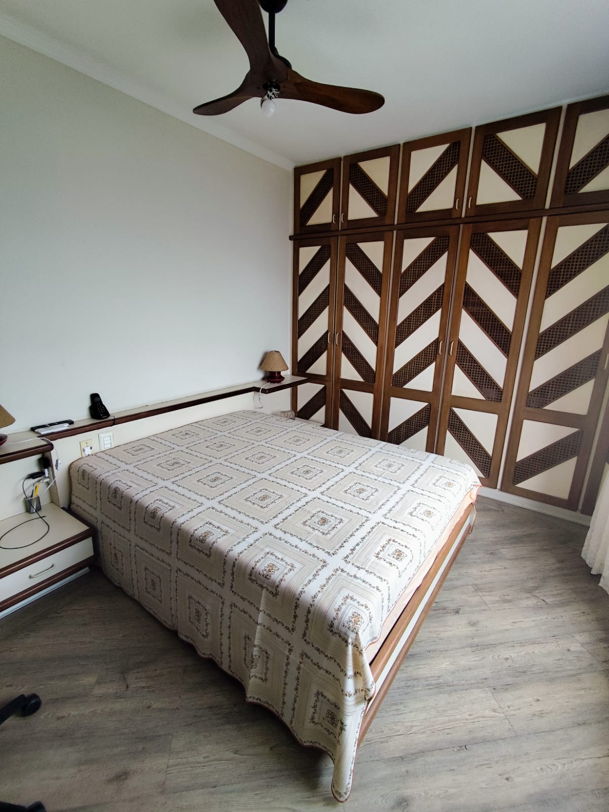 Foto do Imóvel - MARAVILHOSA VISTA EM APARTAMENTO 3 DORMS NO EMBARÉ EM SANTOS/SP