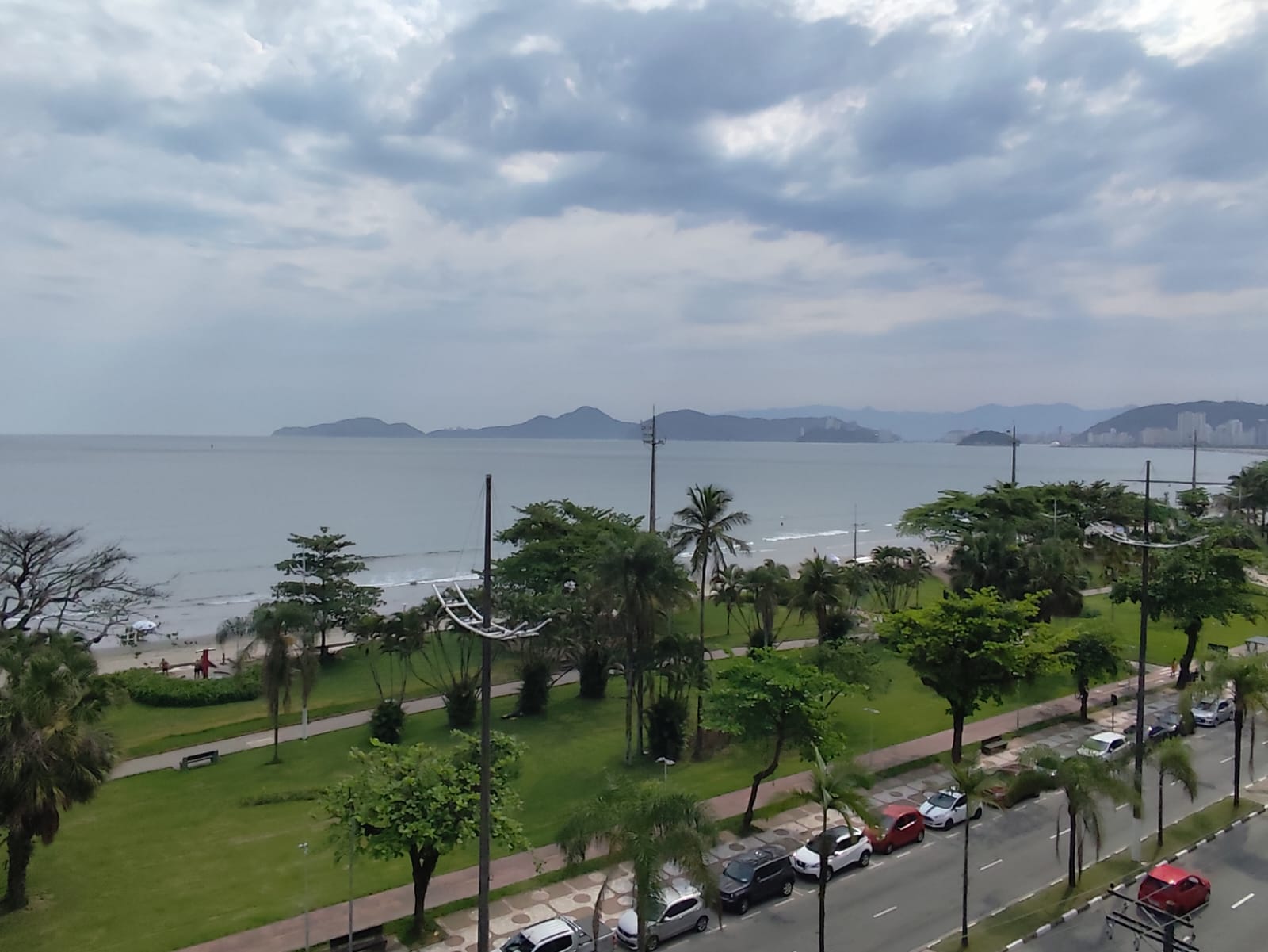 Foto do Imóvel - MARAVILHOSA VISTA EM APARTAMENTO 3 DORMS NO EMBARÉ EM SANTOS/SP