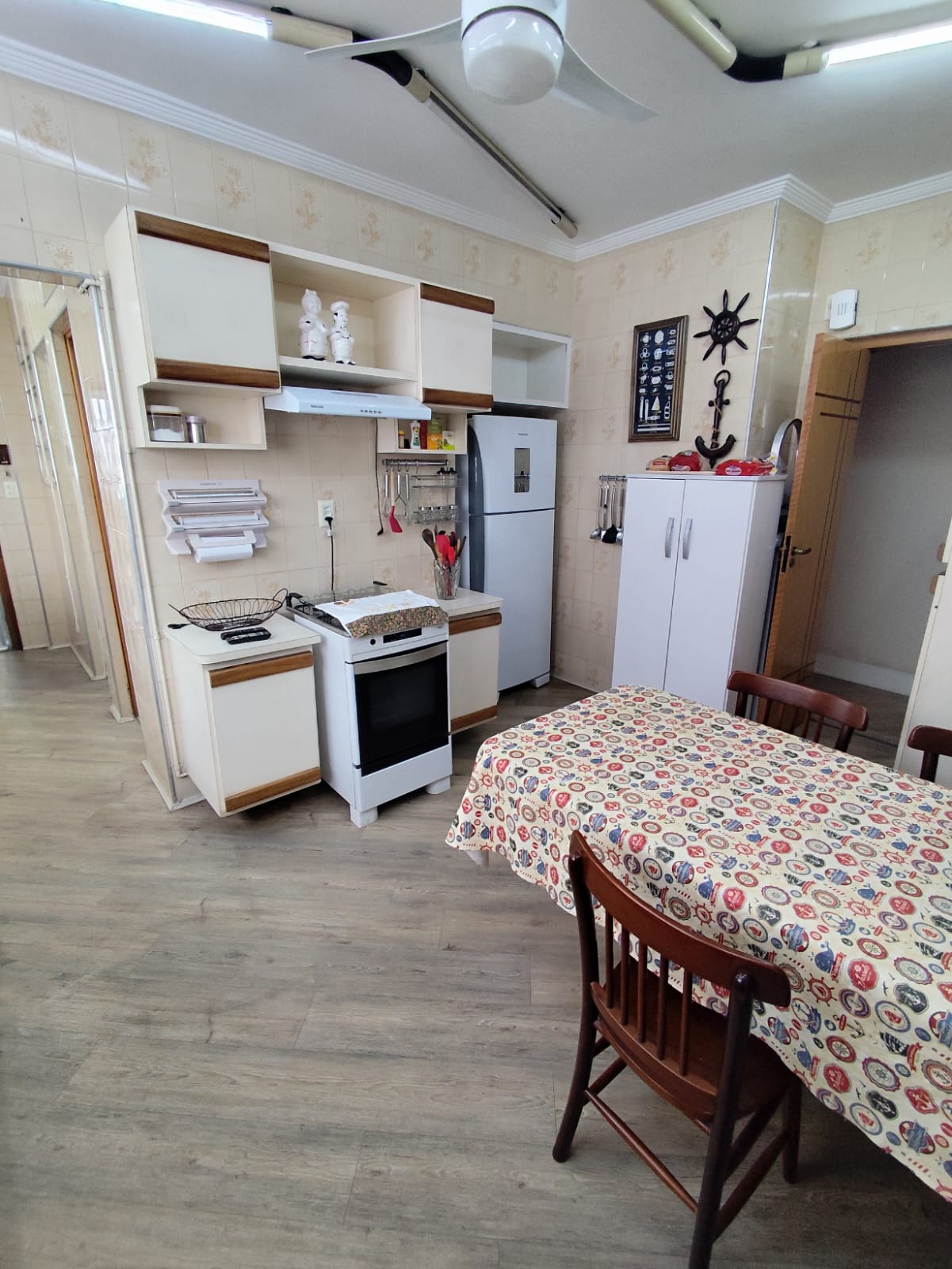 Foto do Imóvel - MARAVILHOSA VISTA EM APARTAMENTO 3 DORMS NO EMBARÉ EM SANTOS/SP