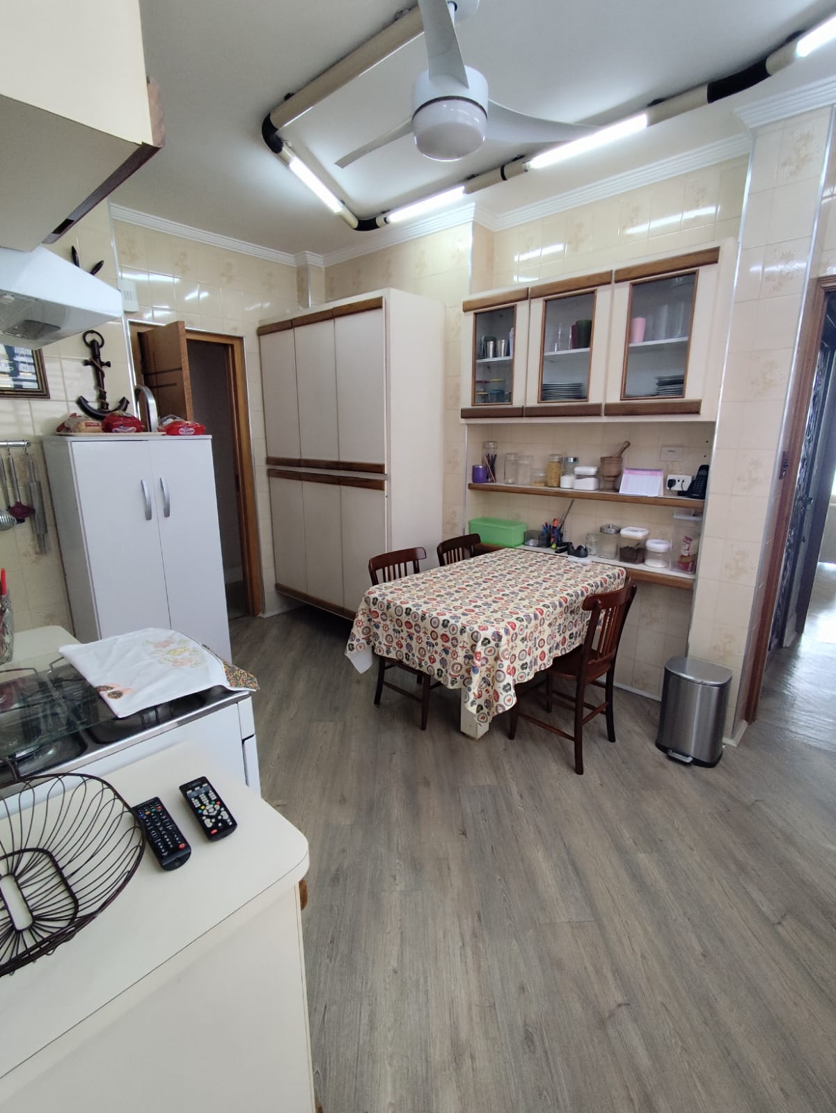 Foto do Imóvel - MARAVILHOSA VISTA EM APARTAMENTO 3 DORMS NO EMBARÉ EM SANTOS/SP