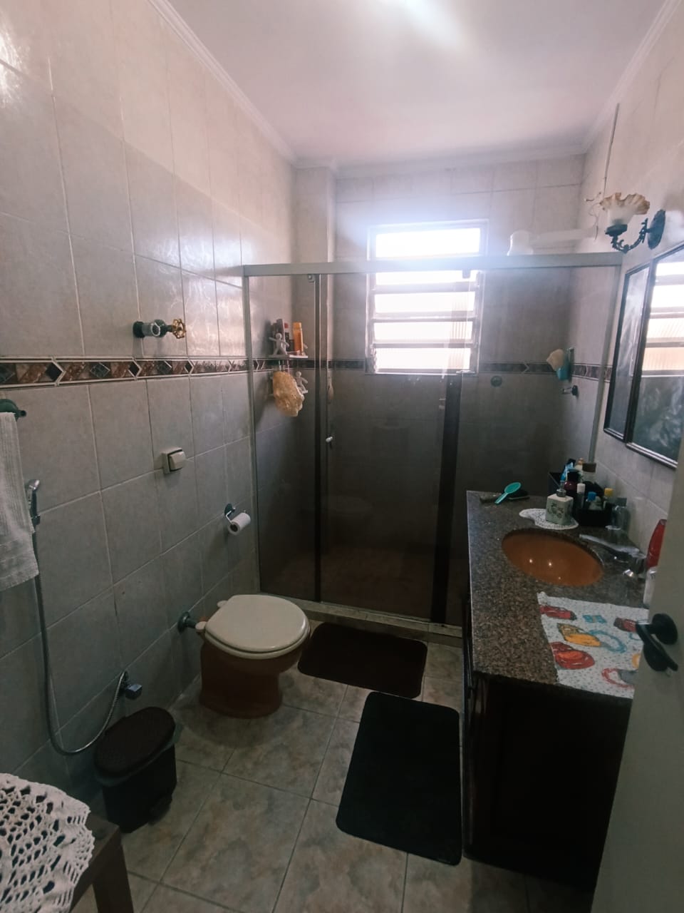 Foto do Imóvel - 02 DORMS APENAS 2 QUADRAS DA PRAIA DO EMBARÉ EM SANTOS/SP