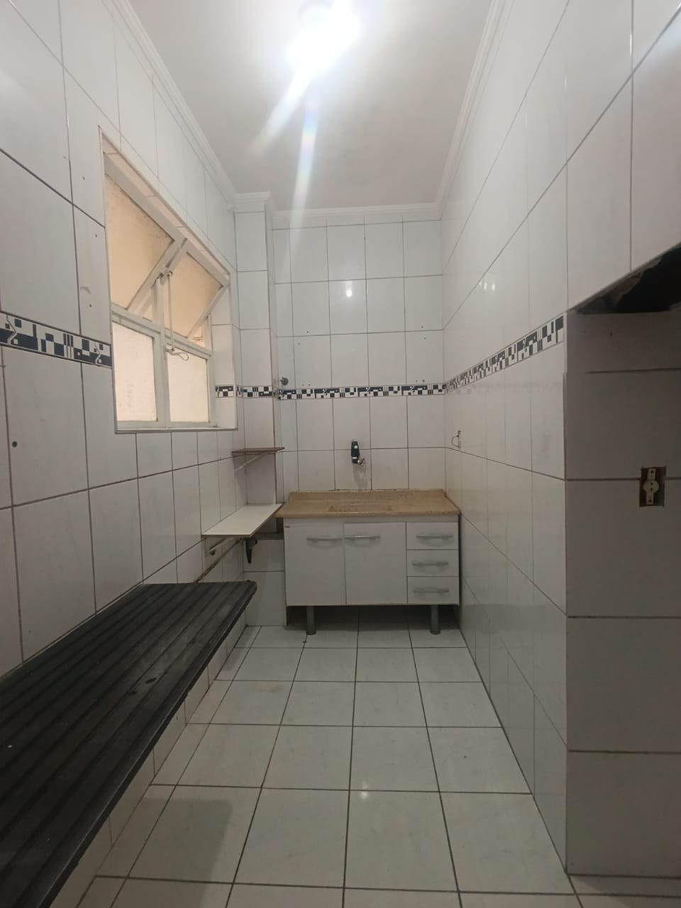 Foto do Imóvel - Apto 01 dorm em excelente localização na Pompeia em Santos/SP