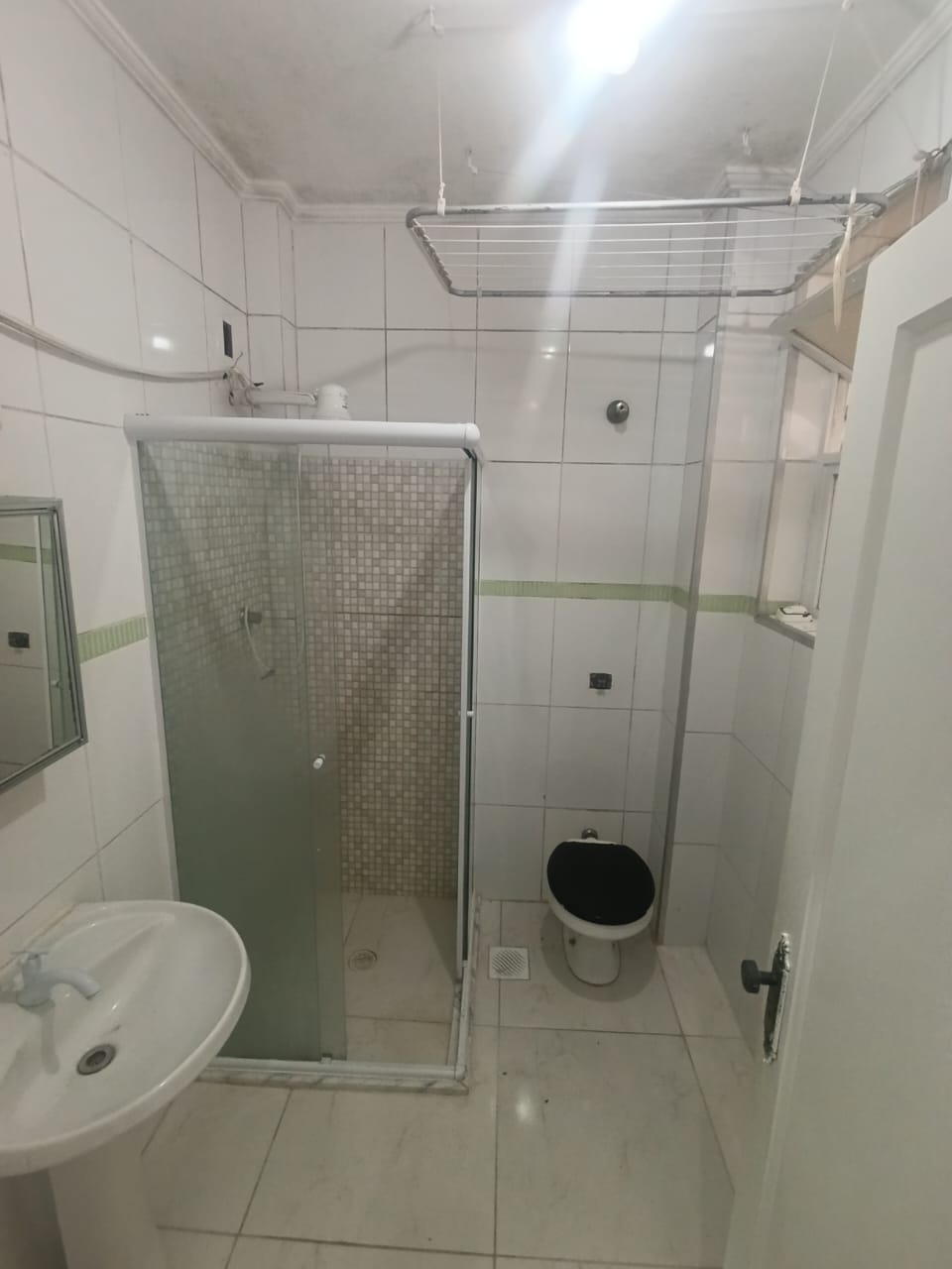 Foto do Imóvel - Apto 01 dorm em excelente localização na Pompeia em Santos/SP