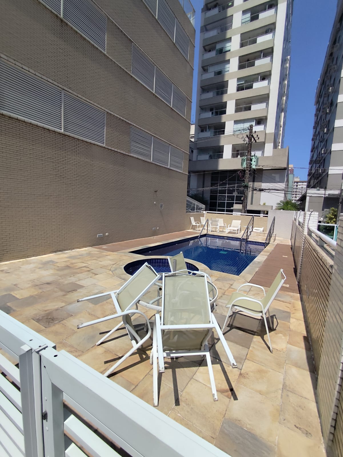 Foto do Imóvel - Lindo Apto. 03 dorms + dep. completa e lazer na Pompeia em santos/SP