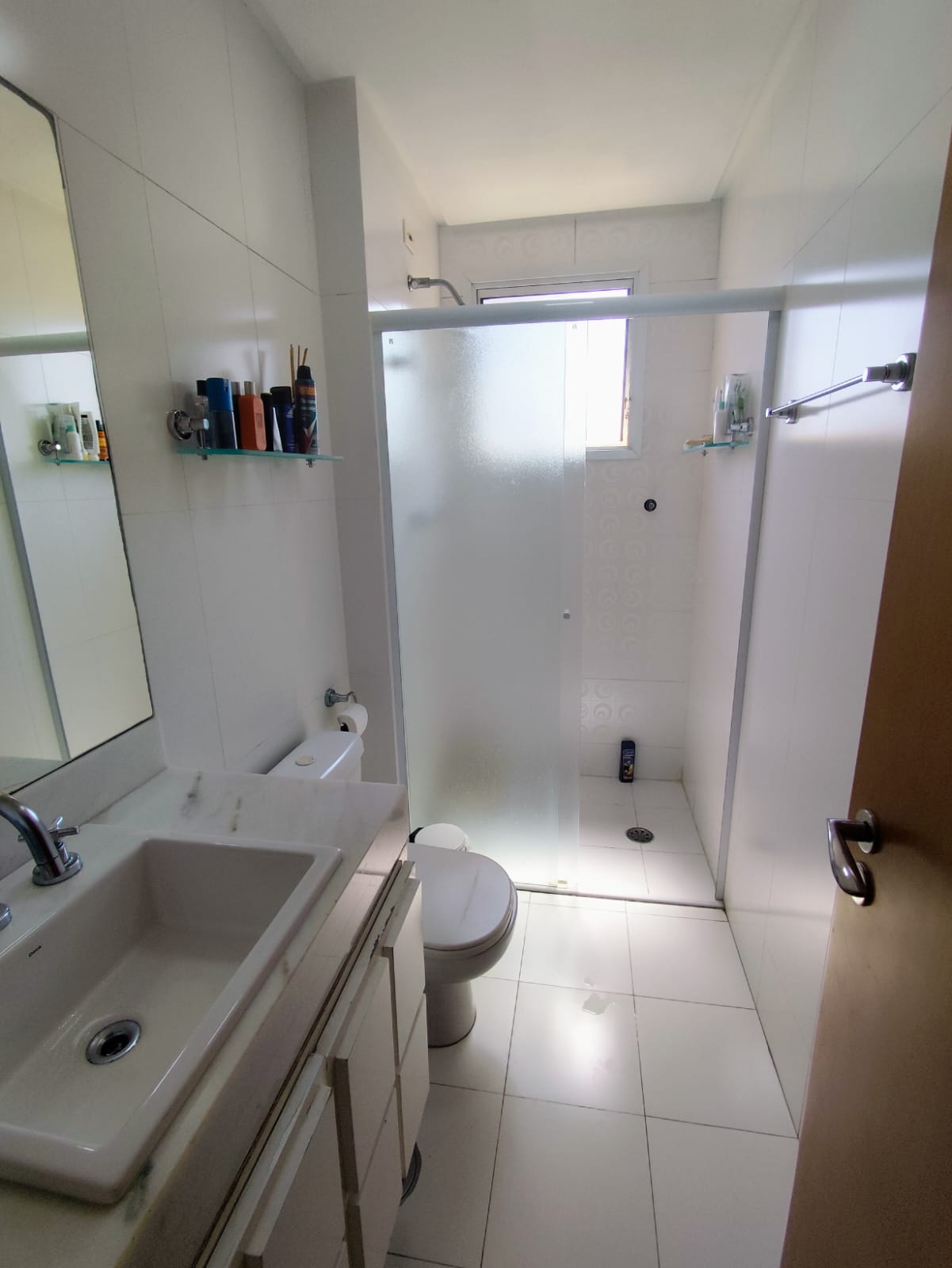 Foto do Imóvel - Lindo Apto. 03 dorms + dep. completa e lazer na Pompeia em santos/SP