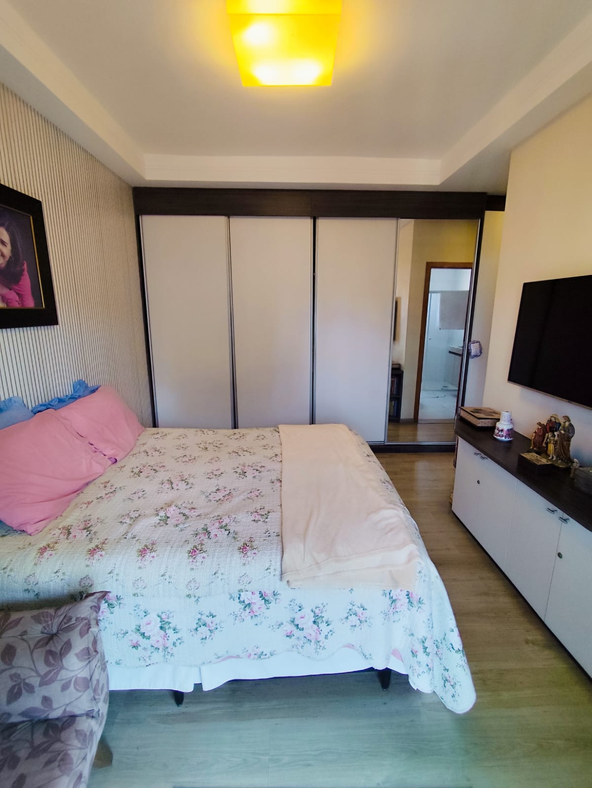 Foto do Imóvel - Lindo Apto. 03 dorms + dep. completa e lazer na Pompeia em santos/SP