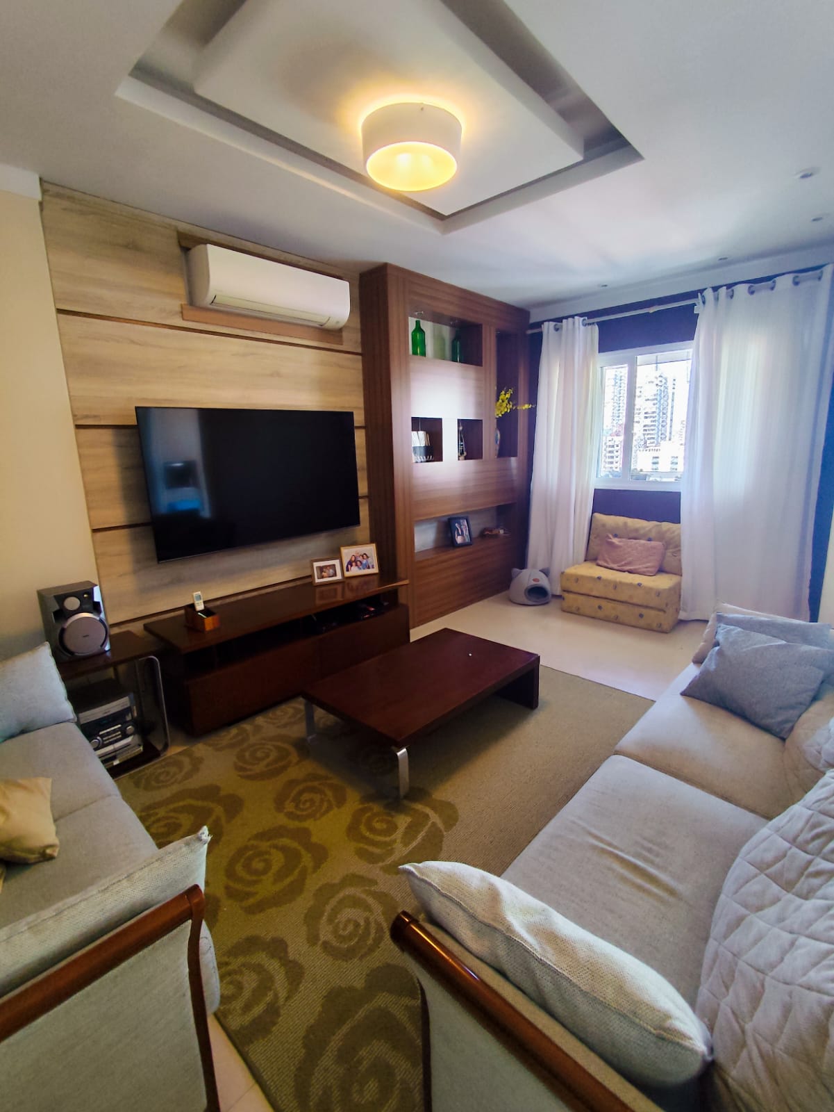 Foto do Imóvel - Lindo Apto. 03 dorms + dep. completa e lazer na Pompeia em santos/SP