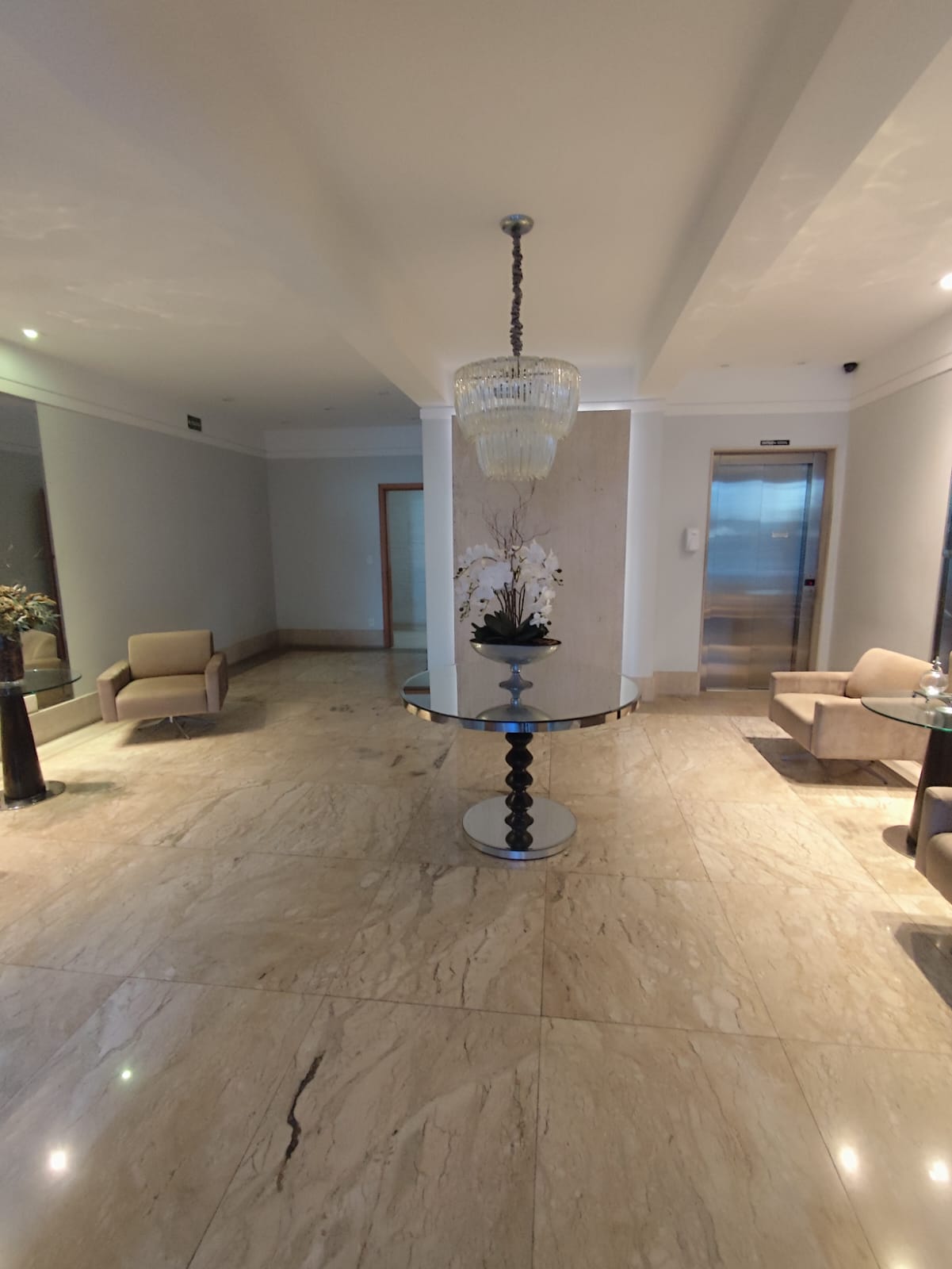 Foto do Imóvel - Lindo Apto. 03 dorms + dep. completa e lazer na Pompeia em santos/SP