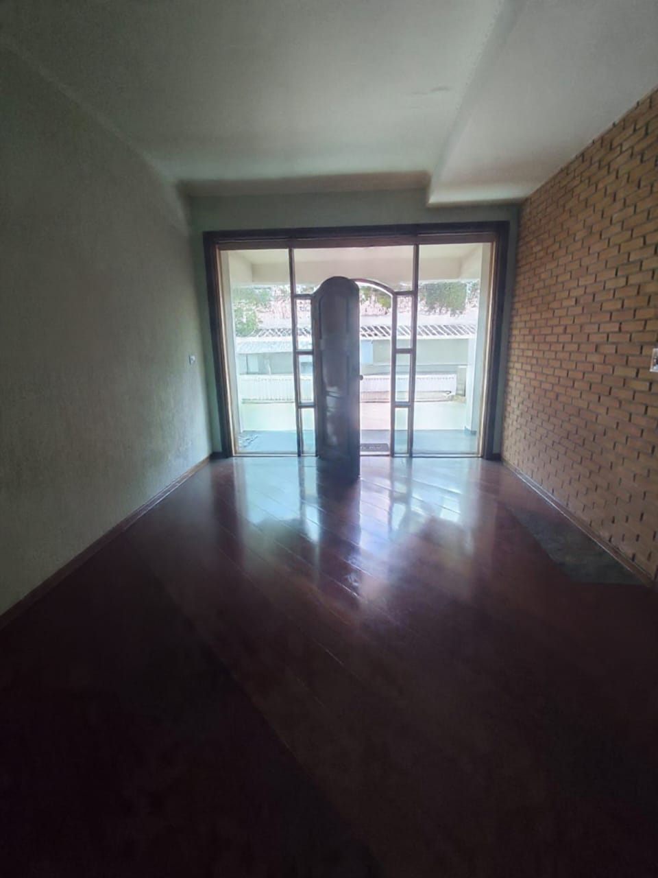 Foto do Imóvel - LINDA CASA 06 DORMS COM LAZER NO EMBARÉ EM SANTOS/SP