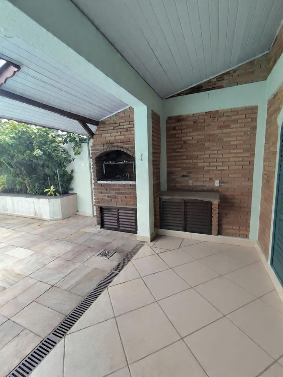 Foto do Imóvel - LINDA CASA 06 DORMS COM LAZER NO EMBARÉ EM SANTOS/SP