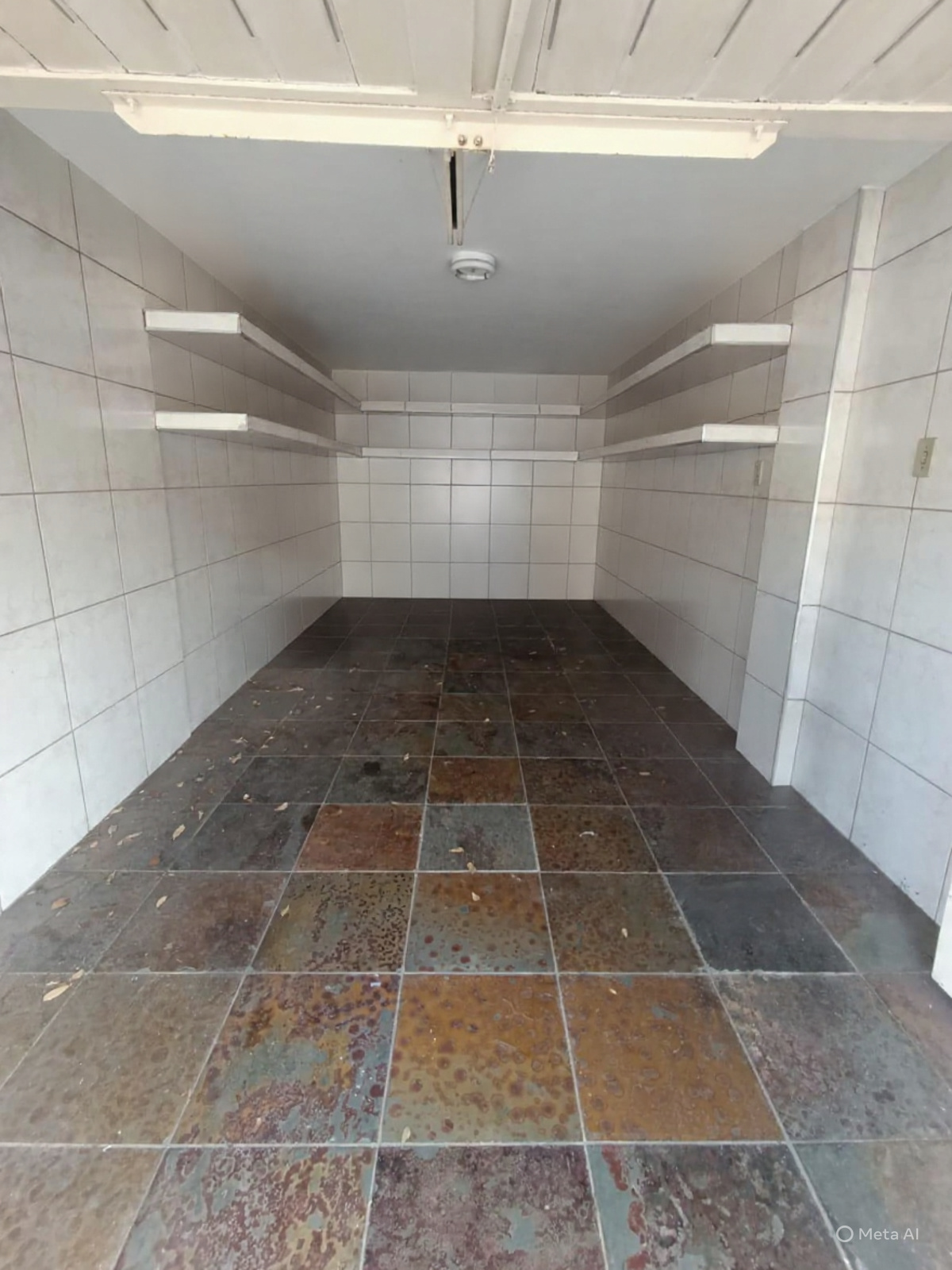 Foto do Imóvel - 02 dorms sendo 1 suíte e garagem fechada em Santos/SP