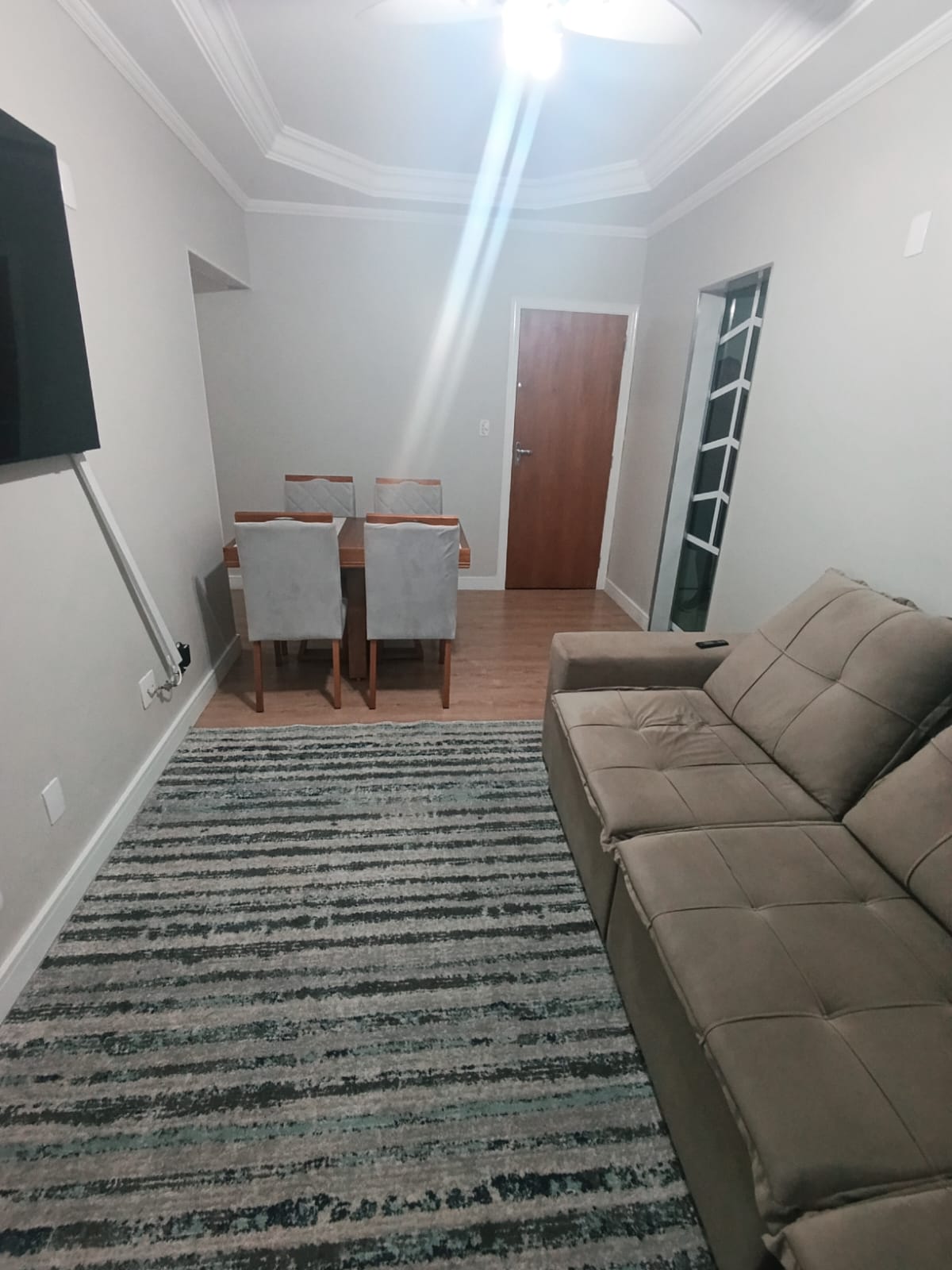 Foto do Imóvel - LINDO APARTAMENTO 02 DORMS NO EMBARÉ EM SANTOS SP