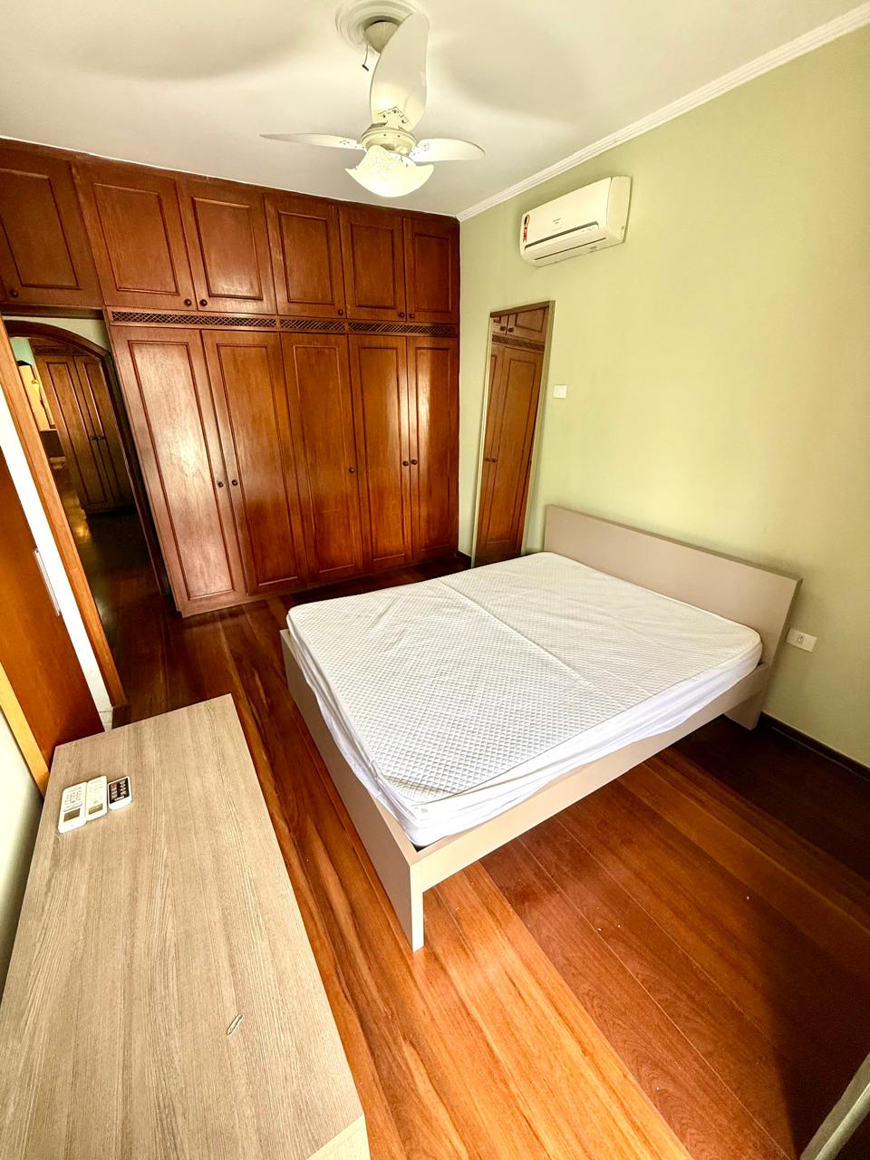Foto do Imóvel - LINDA CASA 06 DORMS COM LAZER NO EMBARÉ EM SANTOS/SP