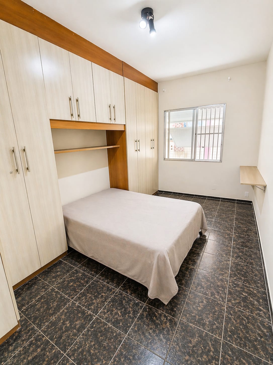 Foto do Imóvel - Lindo ap. 01 dorm reformado no Embaré em Santos/SP