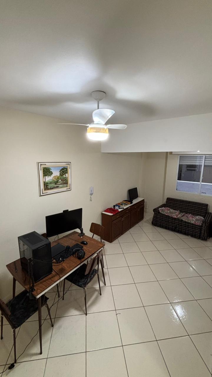 Foto do Imóvel - 01 dorm frente mar no Embaré em Santos/SP