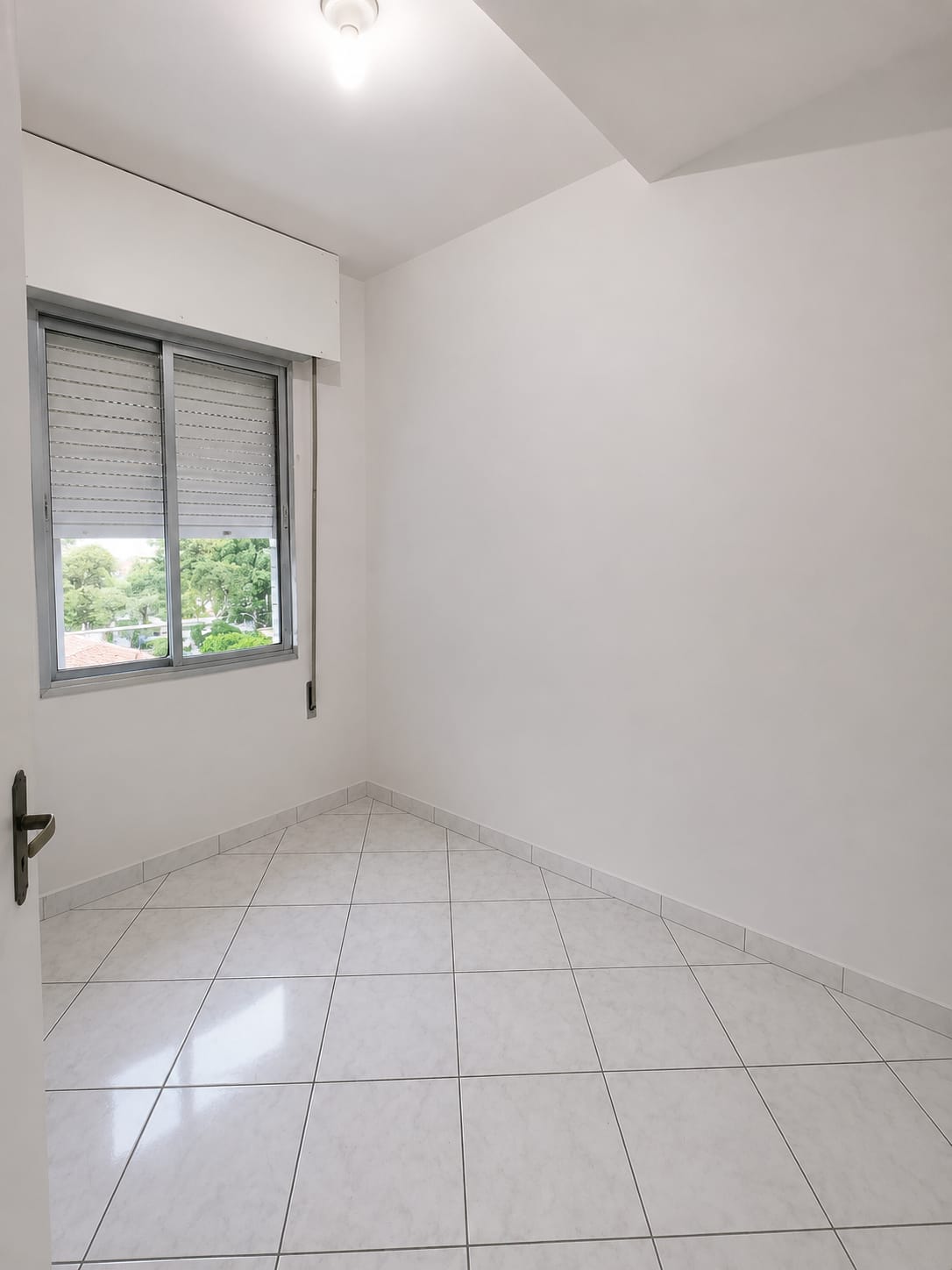 Foto do Imóvel - Lindo apartamento 03 dorms com garagem fechada e elevador no Embaré em Santos/SP