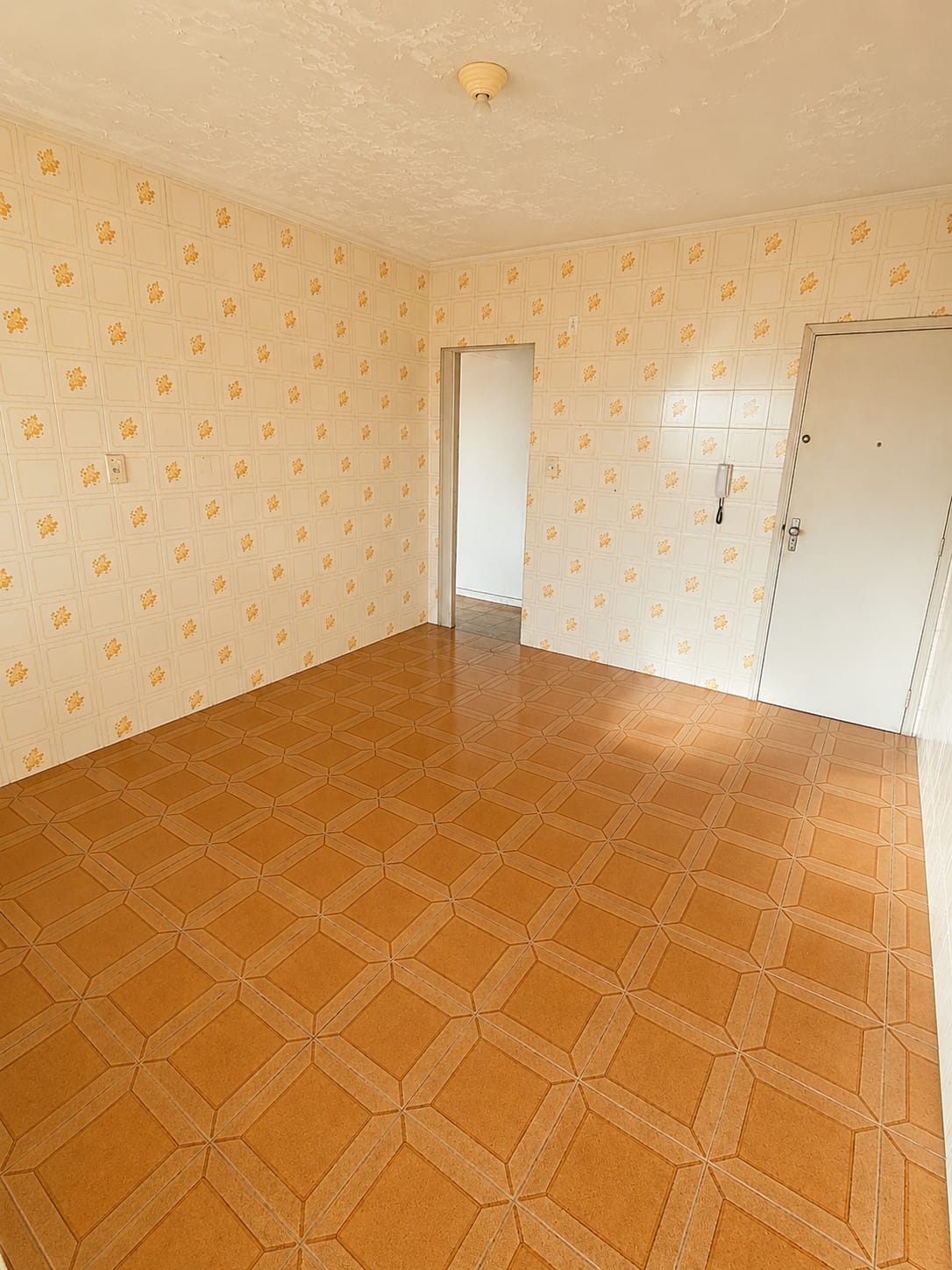 Foto do Imóvel - OPORTUNIDADE 03 DORMS 2 VAGAS NO EMBARÉ EM SANTOS/SP