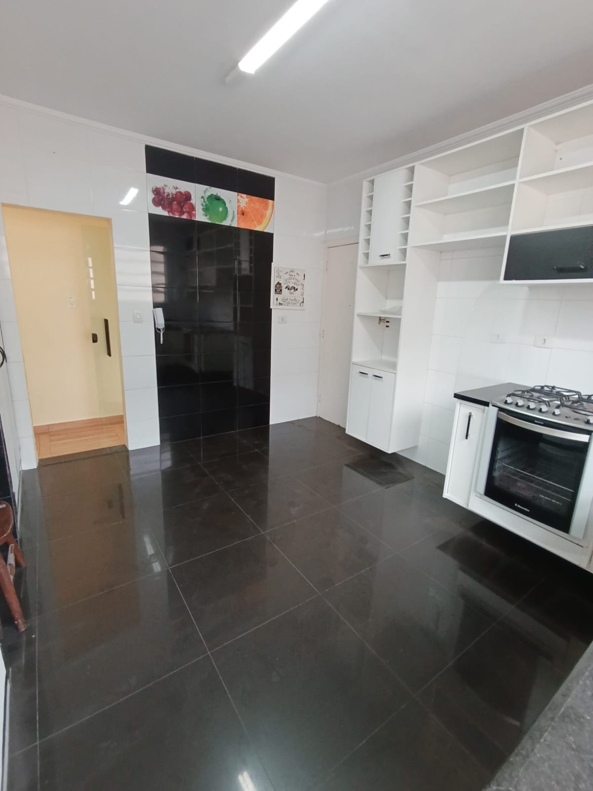 Foto do Imóvel - Excelente apartamento 3 dorms com vaga fechada no Embaré em Santos/SP