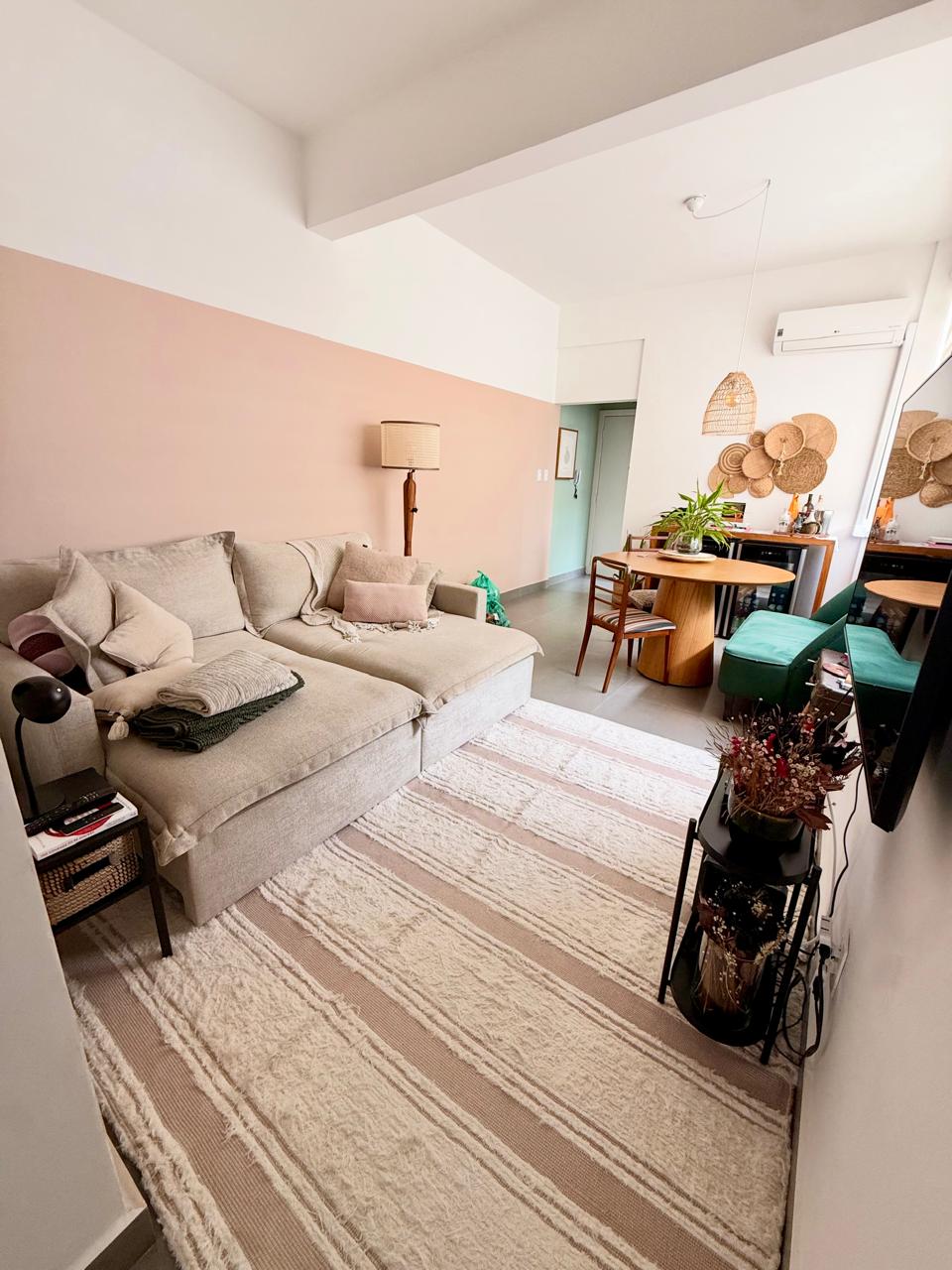 Foto do Imóvel - Lindo apto Reformado de 02 dorms na Ponta da Praia em Santsos/SP