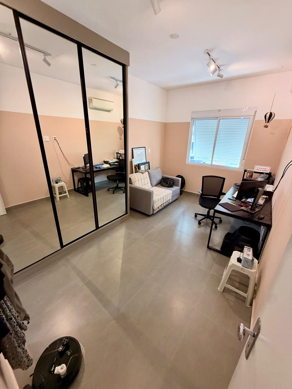 Foto do Imóvel - 02 dorms reformado no Boqueirão em Santos/SP