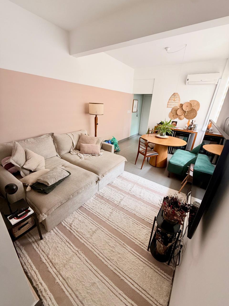 Foto do Imóvel - Lindo apto Reformado de 02 dorms na Ponta da Praia em Santsos/SP
