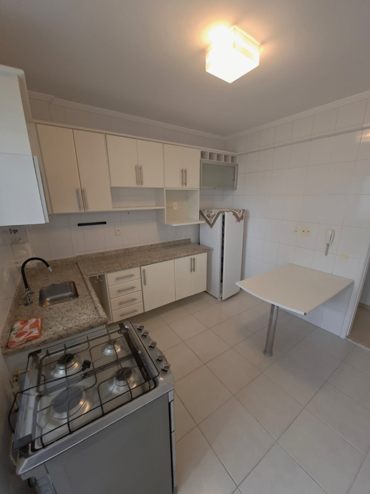 Foto do Imóvel - Lindo apto Reformado de 02 dorms na Ponta da Praia em Santsos/SP